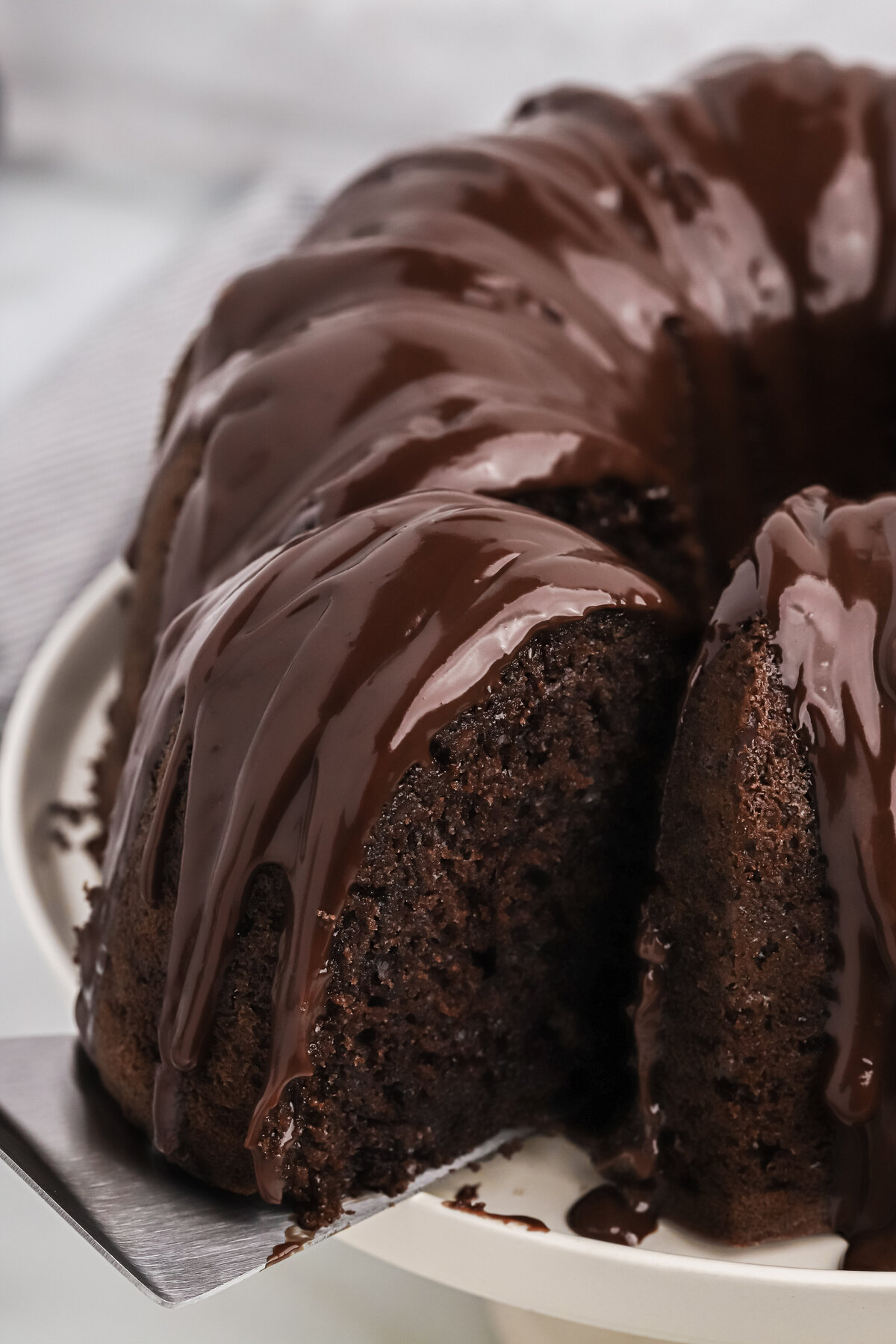 Chocolate Brownie Bundt Cake-18