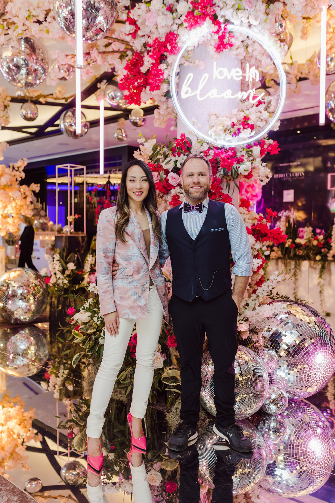 Neon Dream in Bloom Photo Experience at The 2023 WedLuxe Show Toronto photos by Purple Tree Photography14