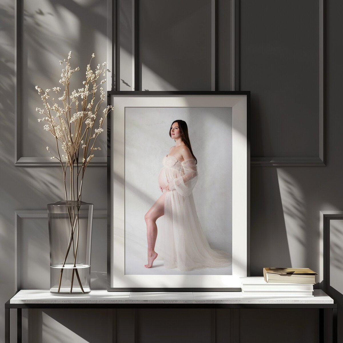 Framed_Mockup_table_maternity