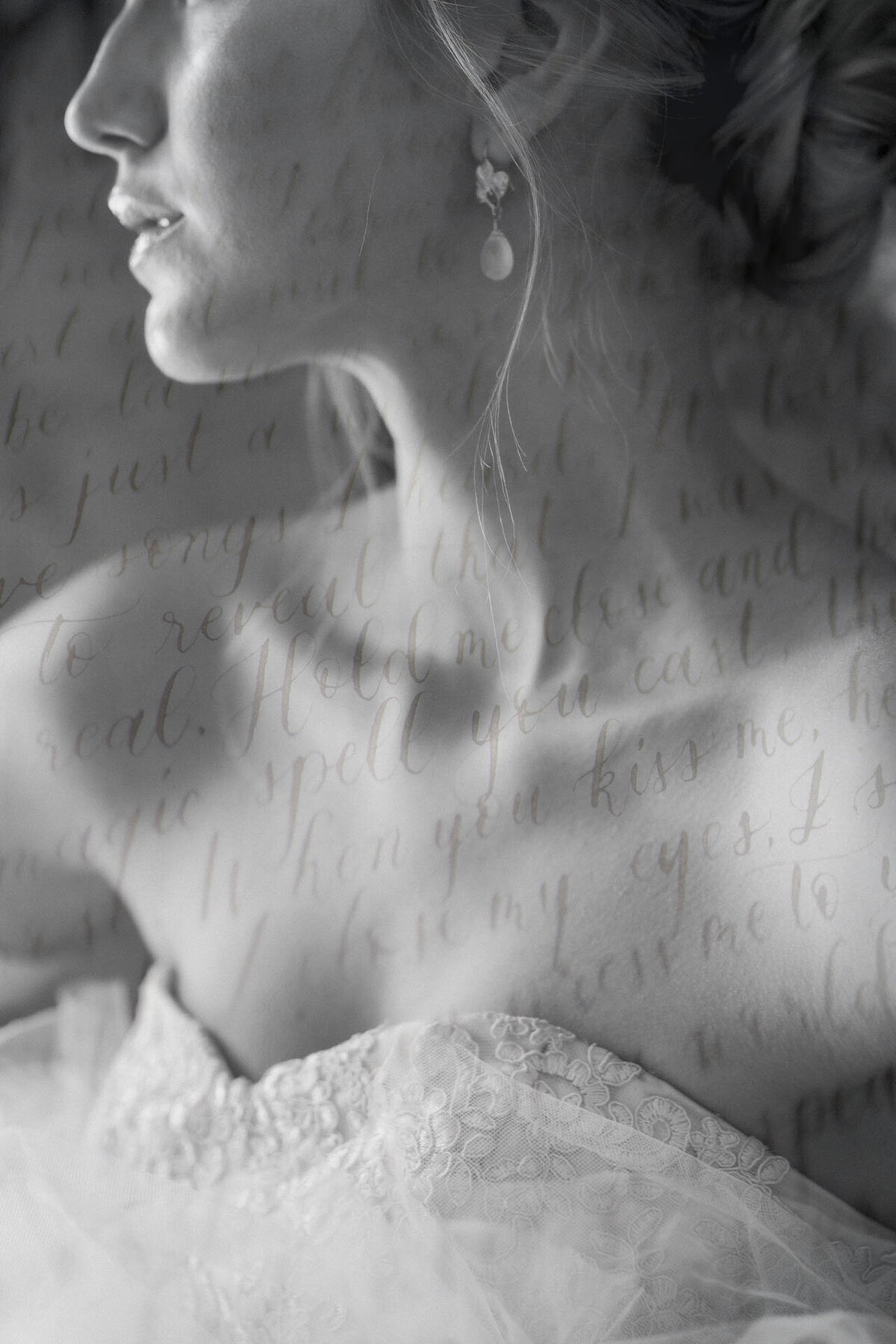 0446overlayGraydonHallManorBritishVogueEditorialTorontoWeddingLisaVigliottaPhotography