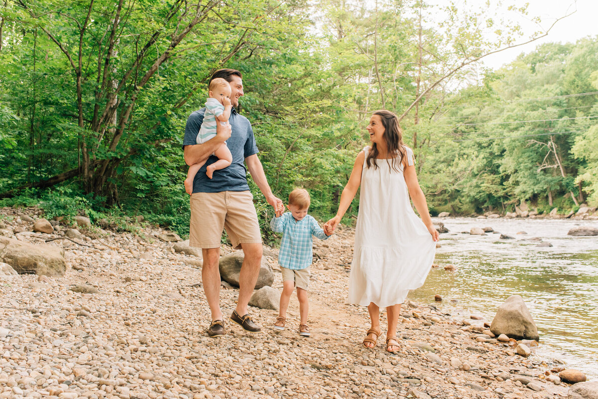 River Mini Session 2025 | Sharon Leger Photography-1