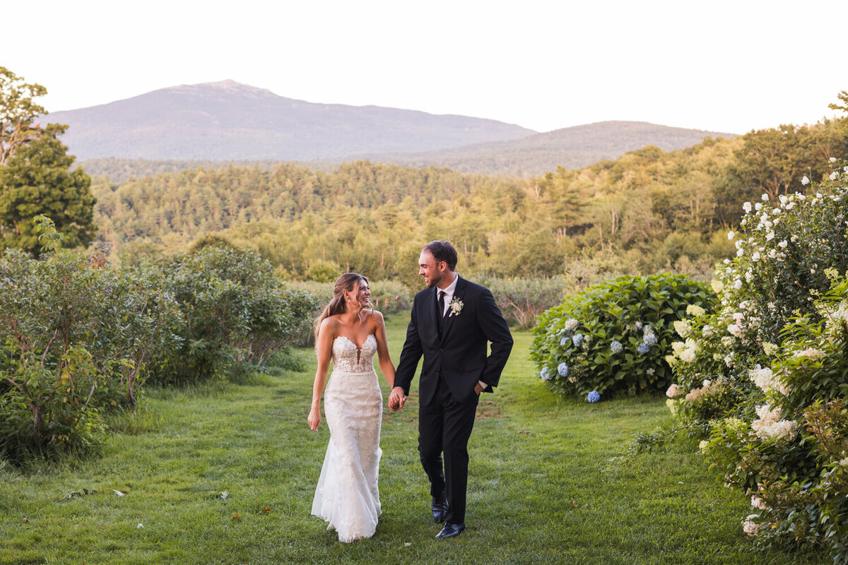 kiss-the-bride-wedding-photography-nh (3 of 8)