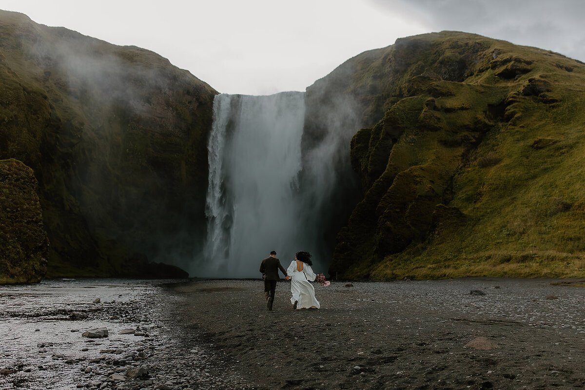 kvernufoss-iceland-elopement-228_websize