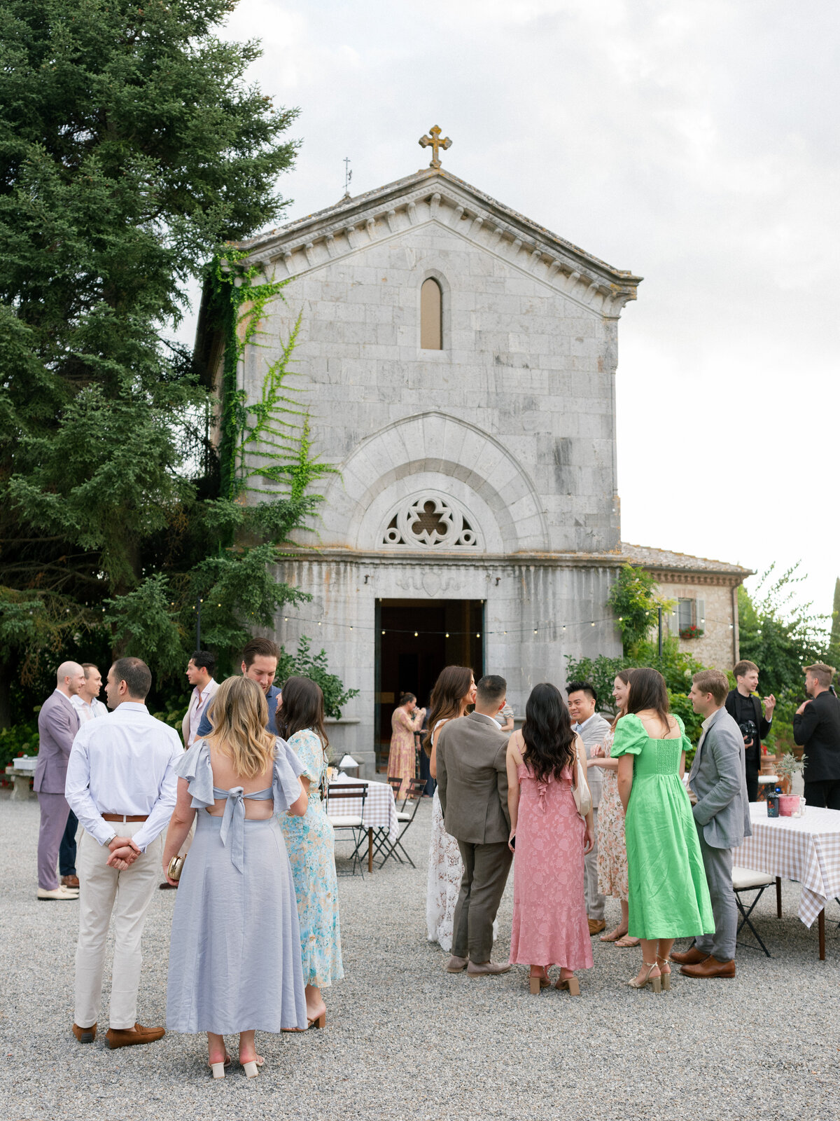AshleyPigottEvents-Destination-Wedding-Weekend-Valentina&Stefano-BorgoSanFelice-Italy-004