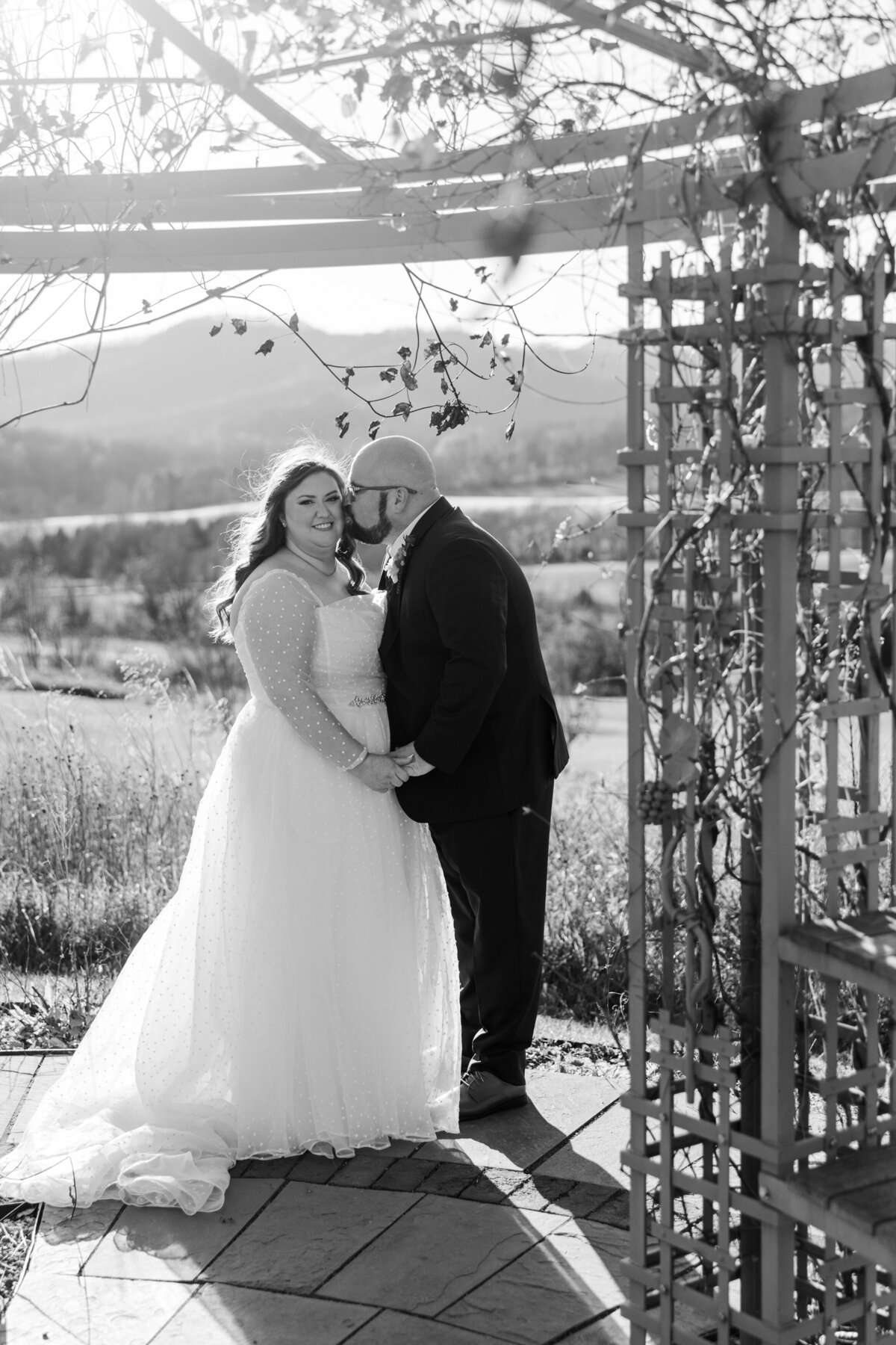 Bright-Florals-Pippin-Hill-Wedding-45