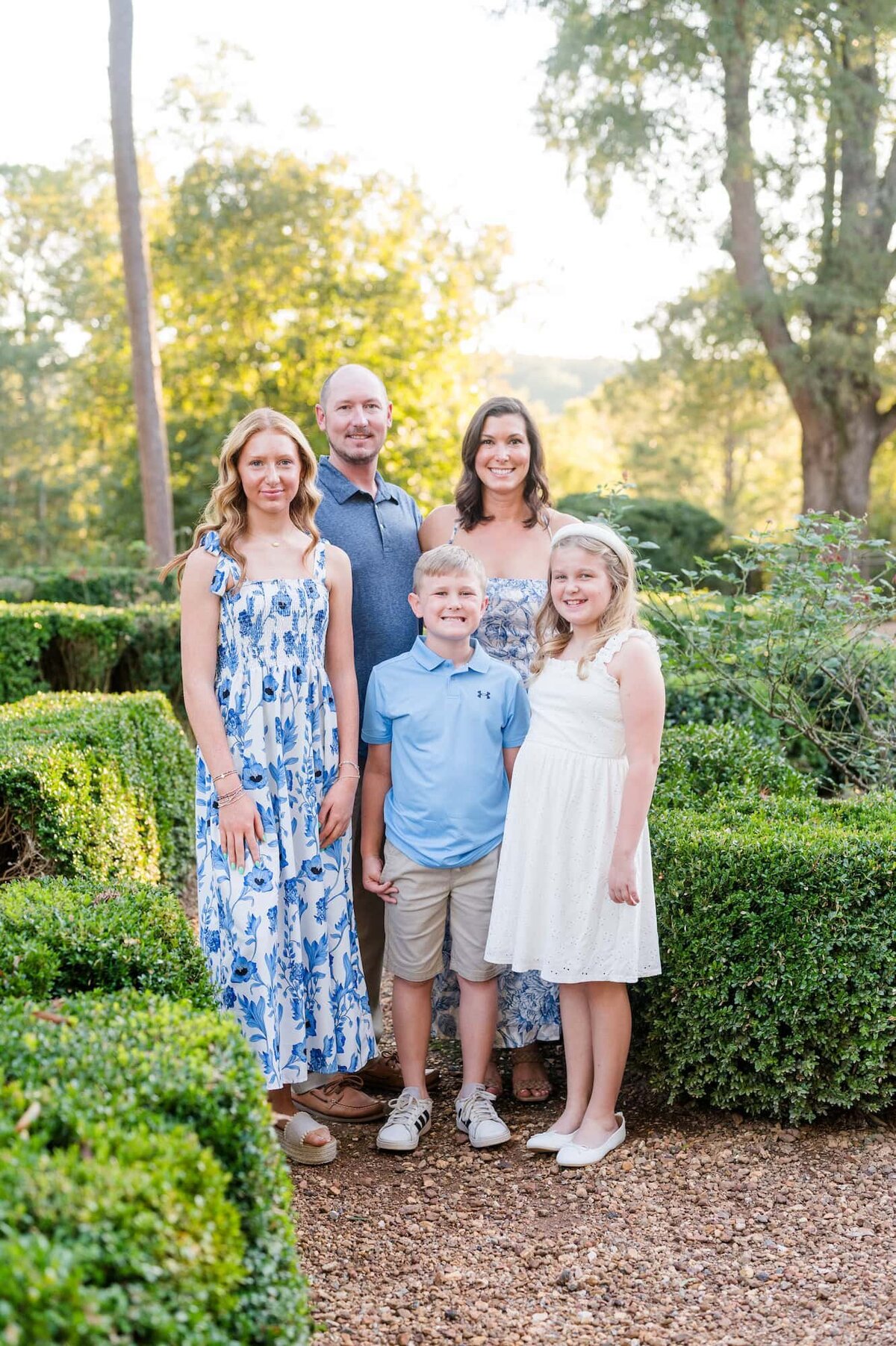 Elli-Row-Photography-Barnsley-Gardens_6295_1