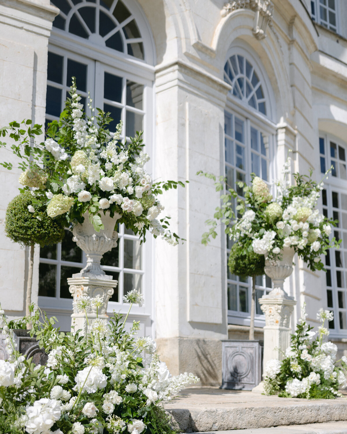 Chateau-de-Grand-Luce-wedding-florist-Floraison32