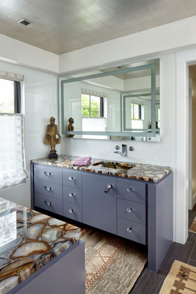 Heidi_Holzer_Master-Bath_Leafing-683x1024