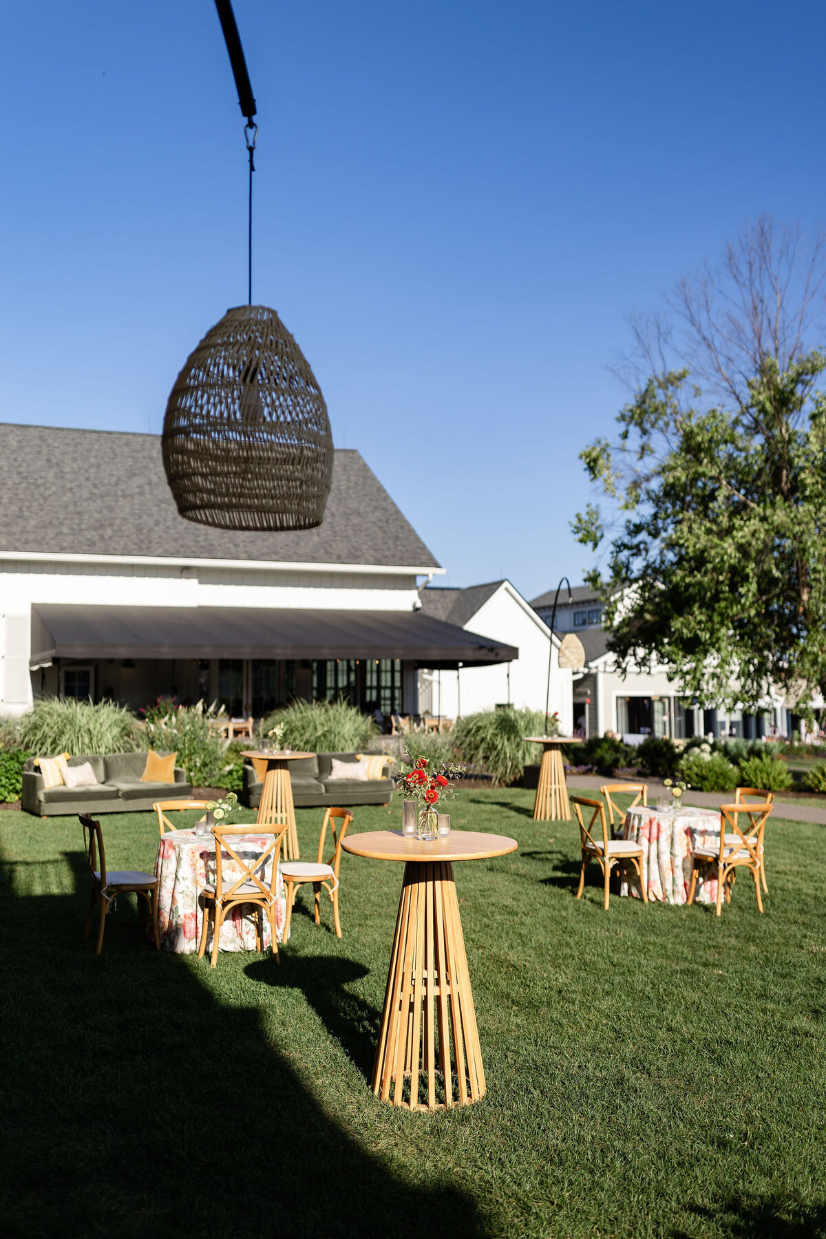 Coastal Welcome Party Inspiration - Verve Event Co. - Lake House on Canandaigua - Something Vintage renta (5)