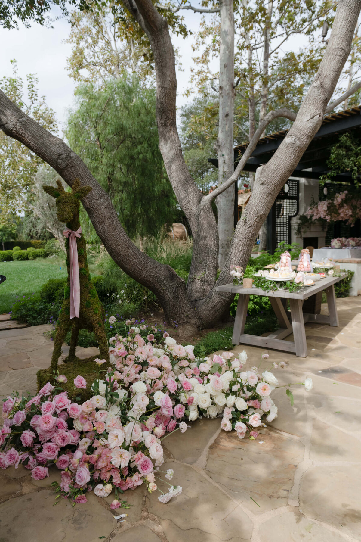 LA birthday party with ombre blush flowers