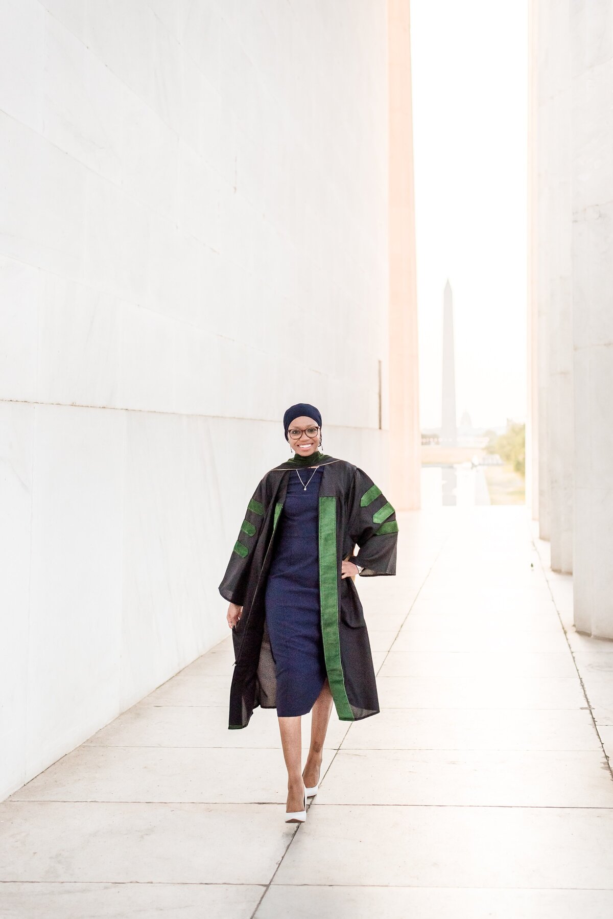 grad at lincoln memorial