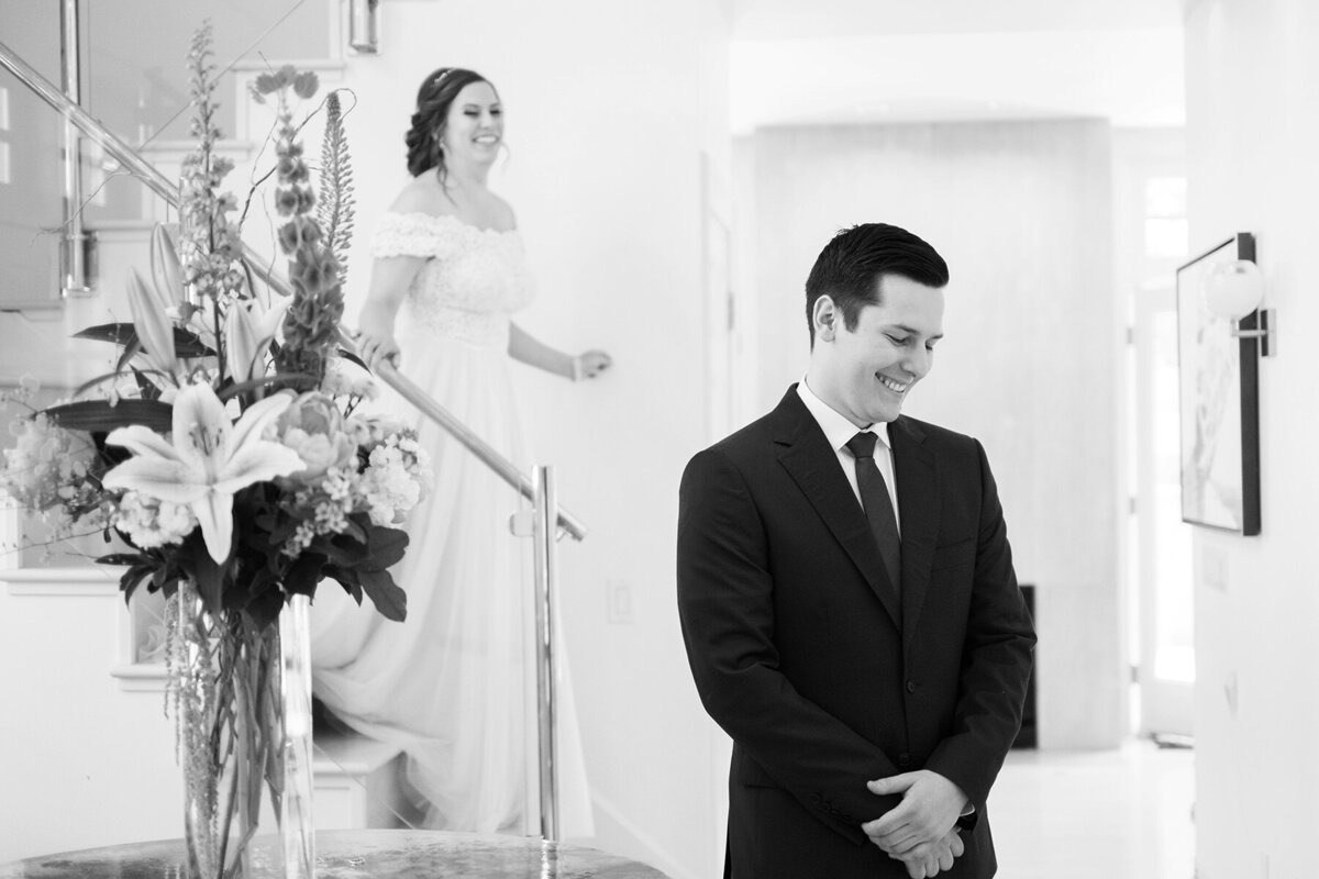 web-candid-getting-ready-wedding-photos-calgary-first-look