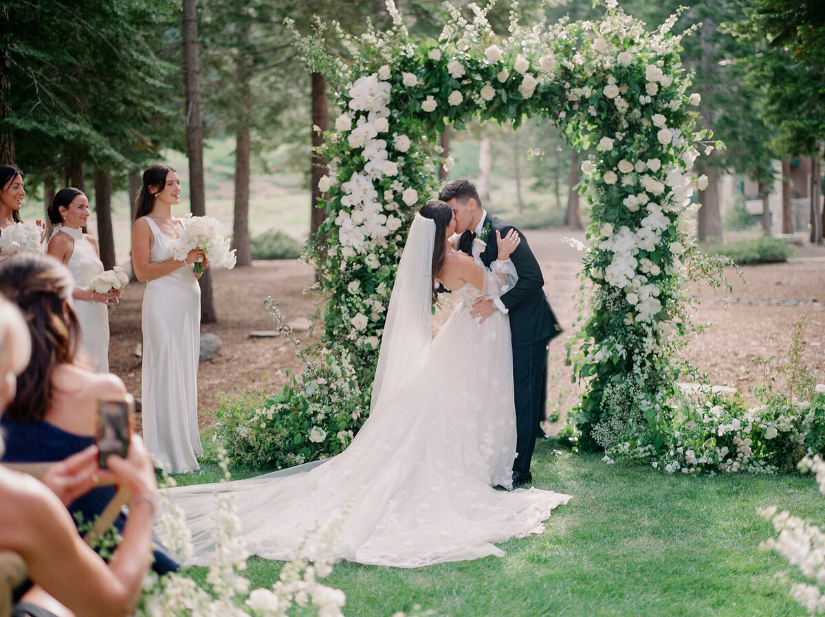 ritz-carlton-truckee-wedding_026