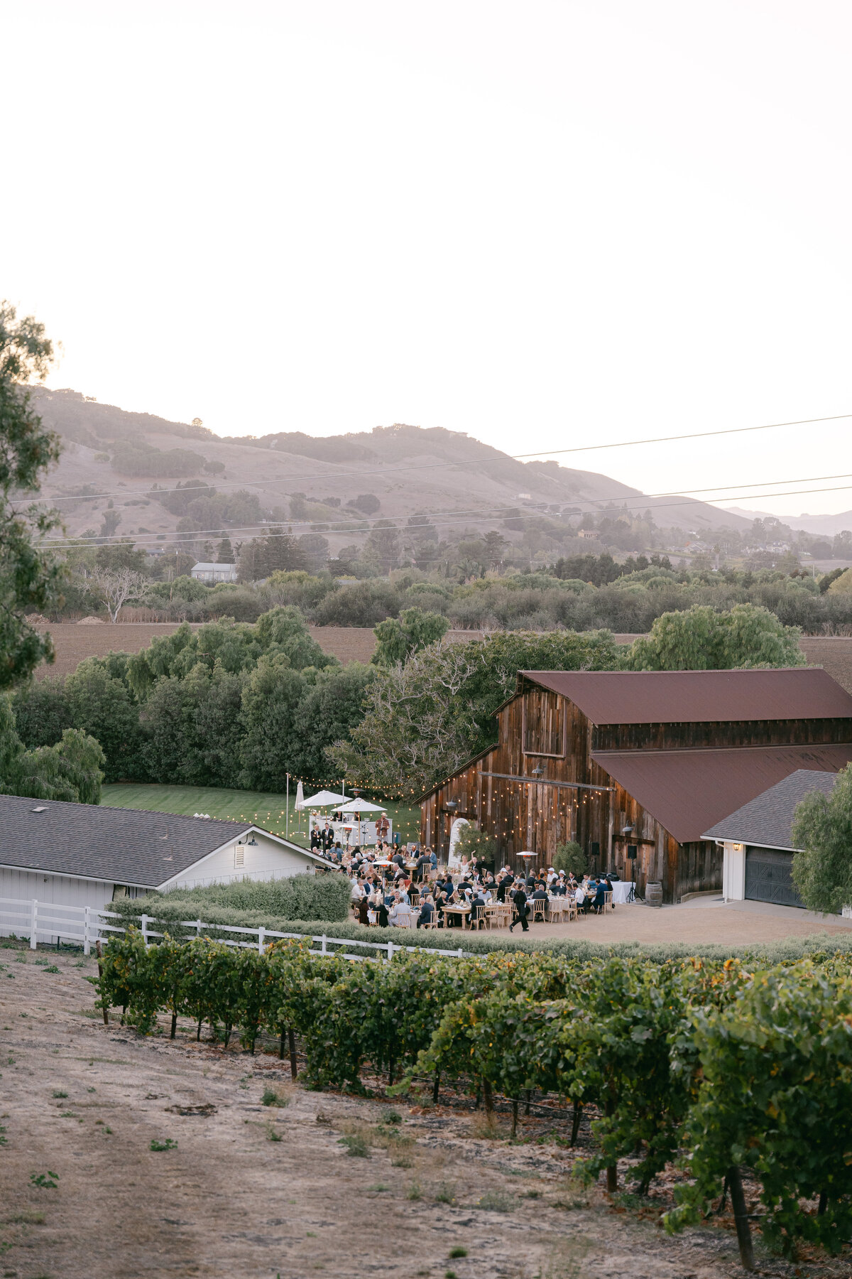 sunandpeakstudios-greengateranchandvineyard-sanluisobispo-wedding-classy-emotional-genuine-hayleyandatlee-615