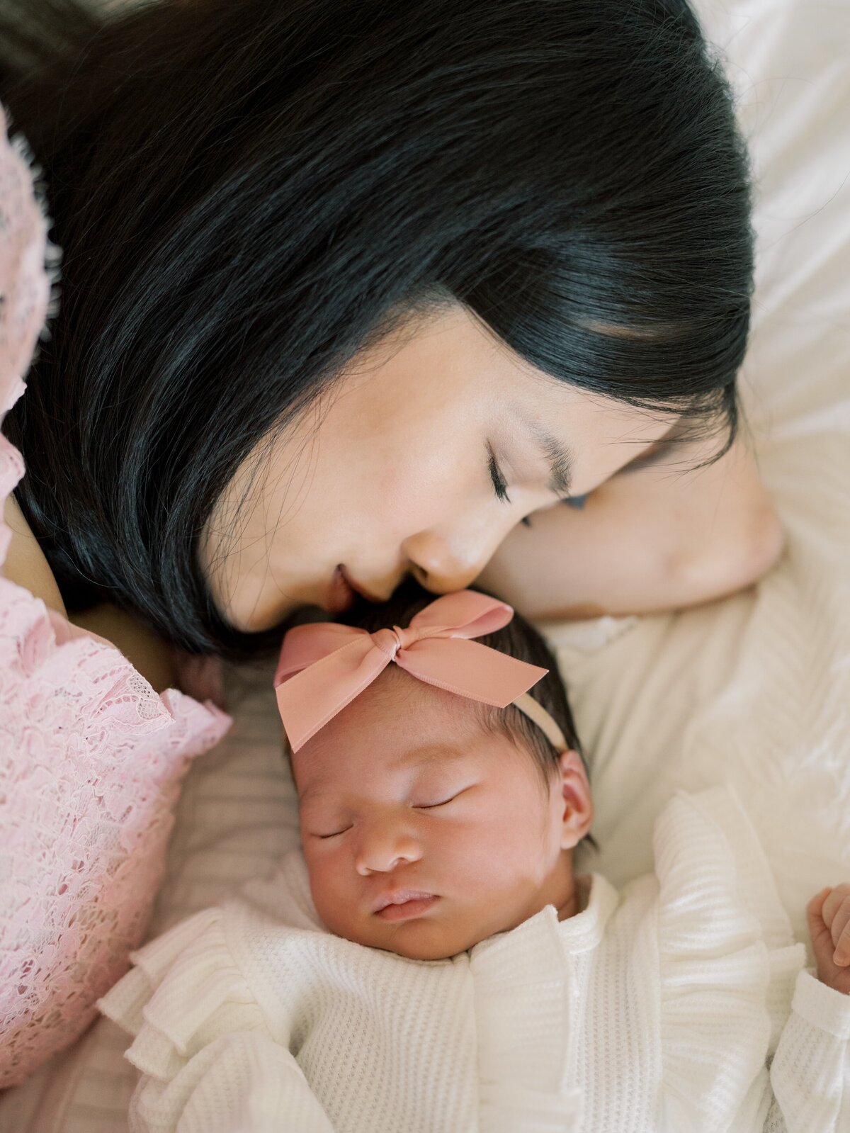 lifestyle newborn photographer northern virginia