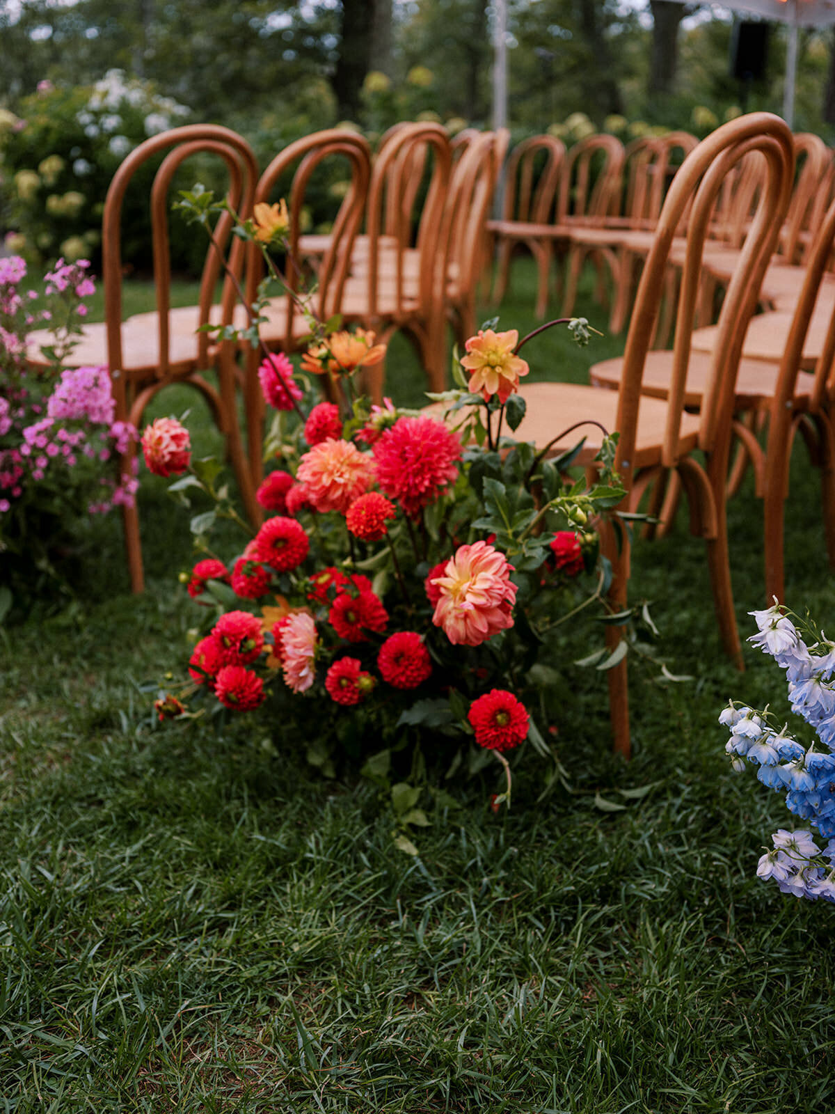 Hudson-Valley-Wedding-Planner-Glynwood-Farm-Wedding-tented-wedding-ceremony-garden-aisle-11