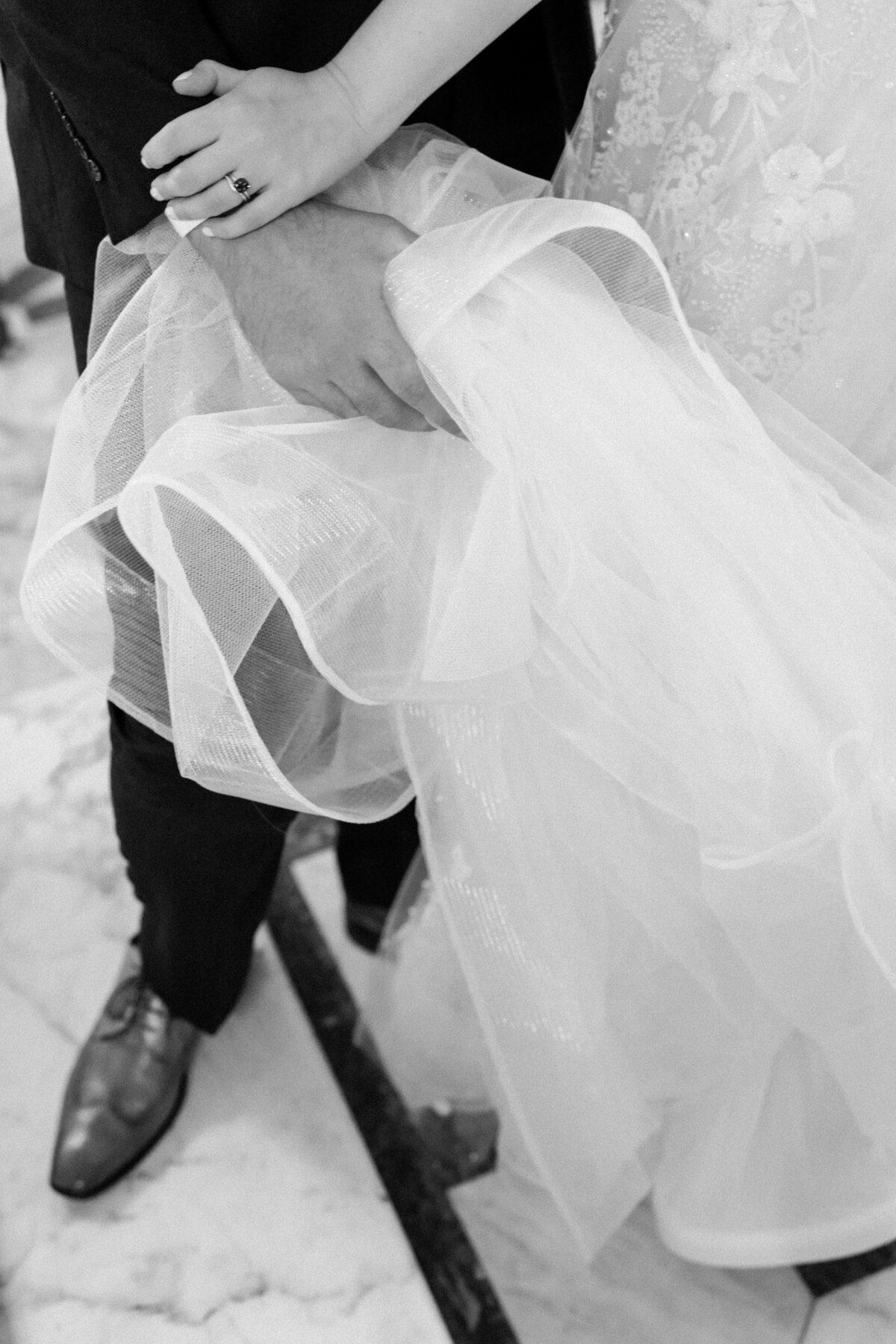 NikkiSanterre_DCLuxuryWeddingPhotographer_JayneHeirEventsatPerryBelmont_J&M-95