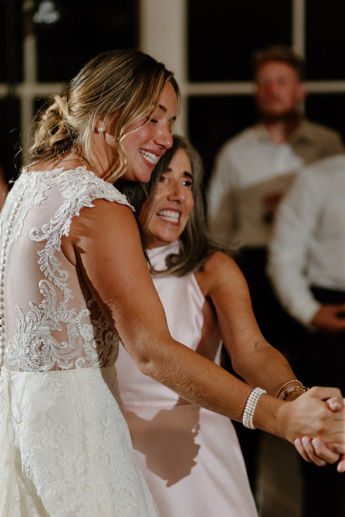 Nichole-Babiez-Photography-Dunham-woods-Geneva-Illinois-Wedding-luxury-editorial-timeless-modern-candid-bride-inspiration-chicago-photographer--134