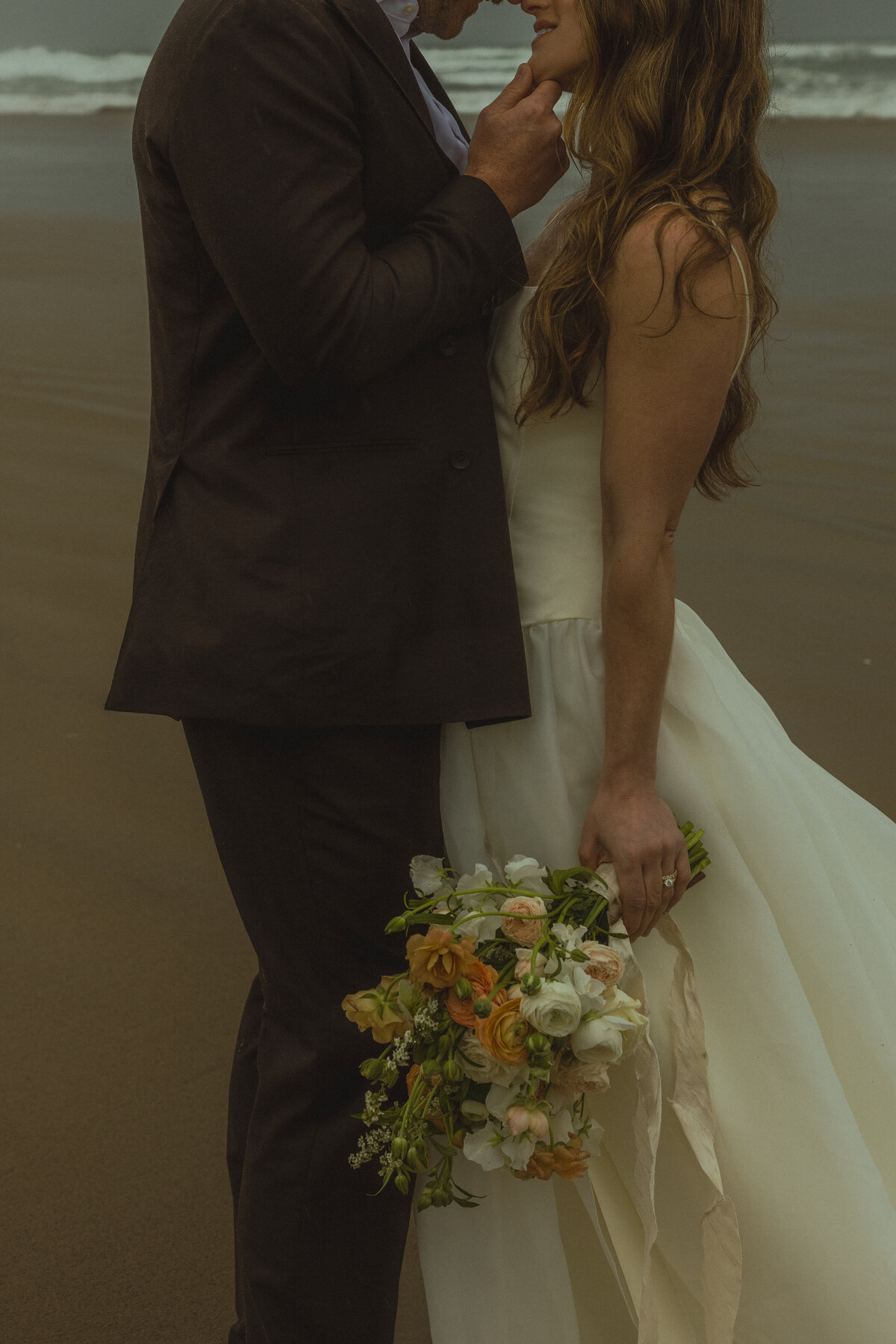 CannonBeachCouple-38