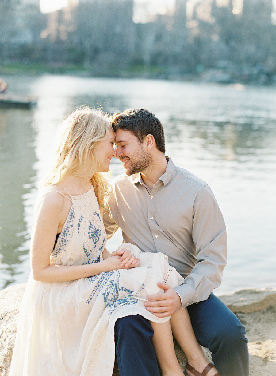 NYC Central Park Engagment Session Photographer Luxury Film Vicki Grafton Photography 15