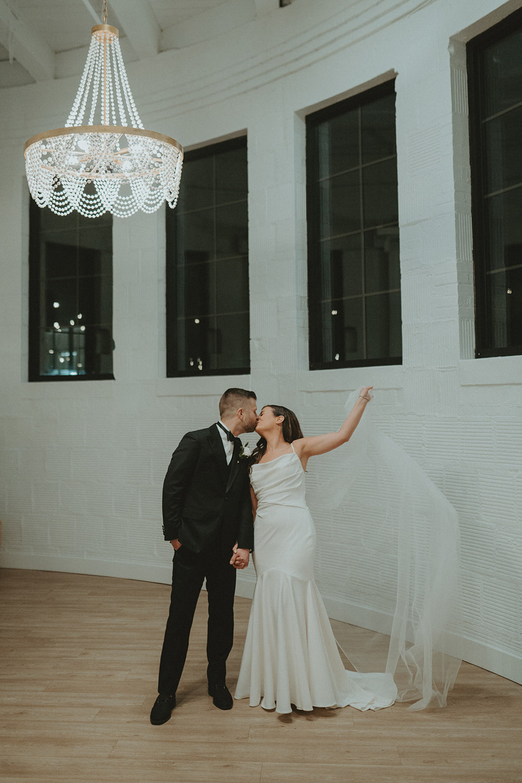 Loraleah Marie Photography | The Highland Rochester NY | Wedding | NYE WEDDING | HIGHLAND PARK | travel photographer-105