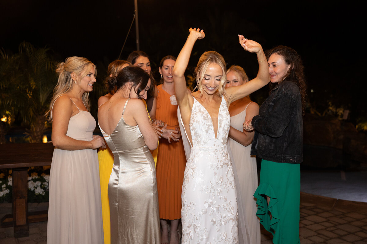 The Estate at Via Las Palmas Palm Springs Light and airy spring wedding southern california wedding venue luxury photography-326