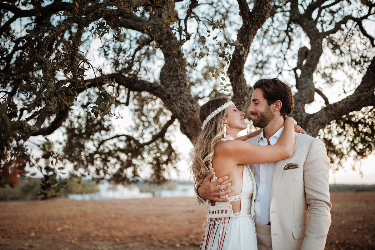 C261-d23252194424-o2785