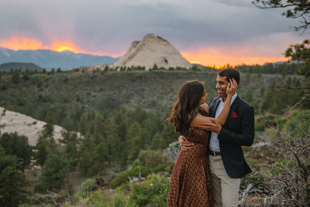 zion-national-park-engagement-photographer-wild-within-us (531)