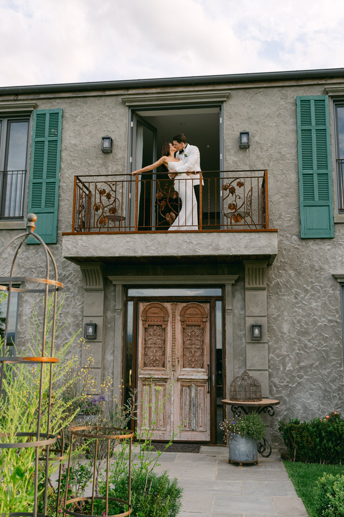 M+M - Couple Portraits-119