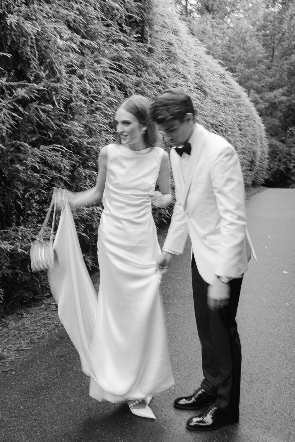 Kara-Jean-Wedding-Photography - 8004 - DSC_8004 - 0041 - 12 -  - 2752 x 4128