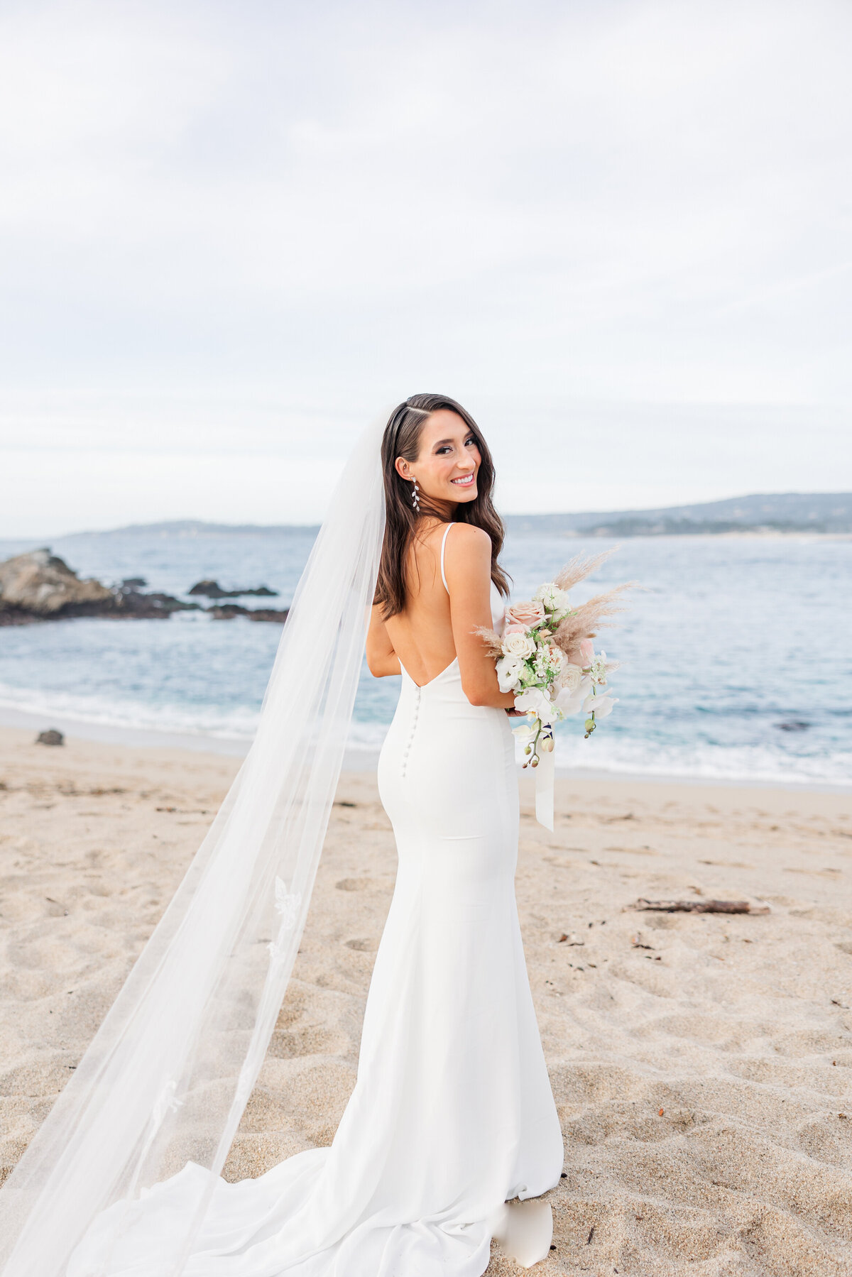 beach-wedding-in-carmel-california-13
