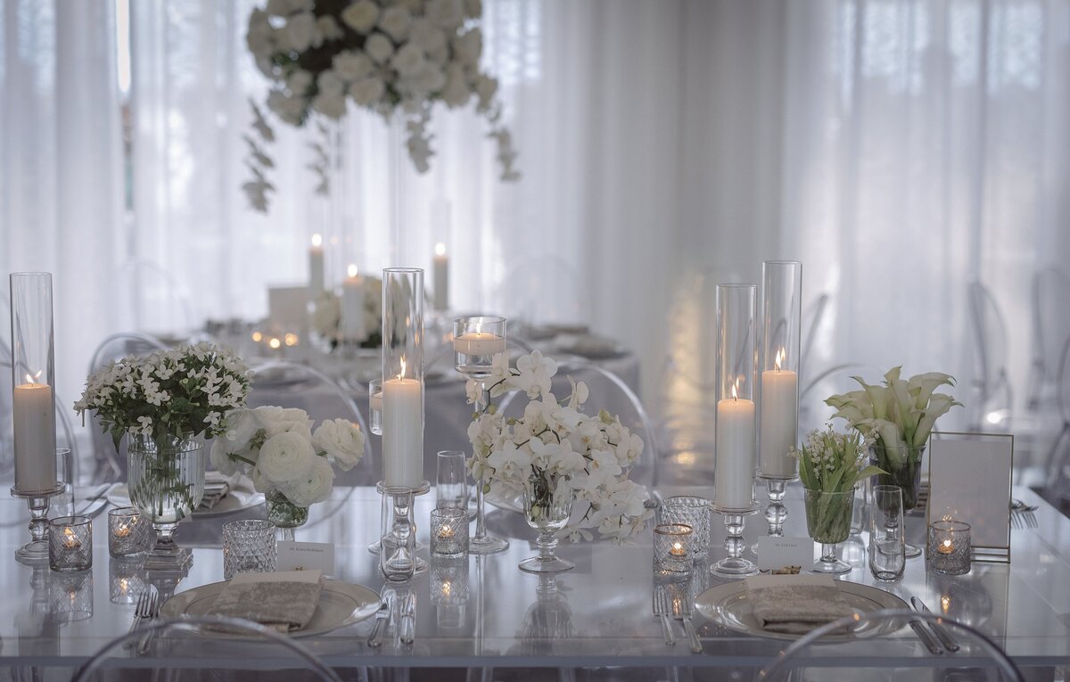Modern clear reception decor by Stone Blossom at Belle Mer, Newport.