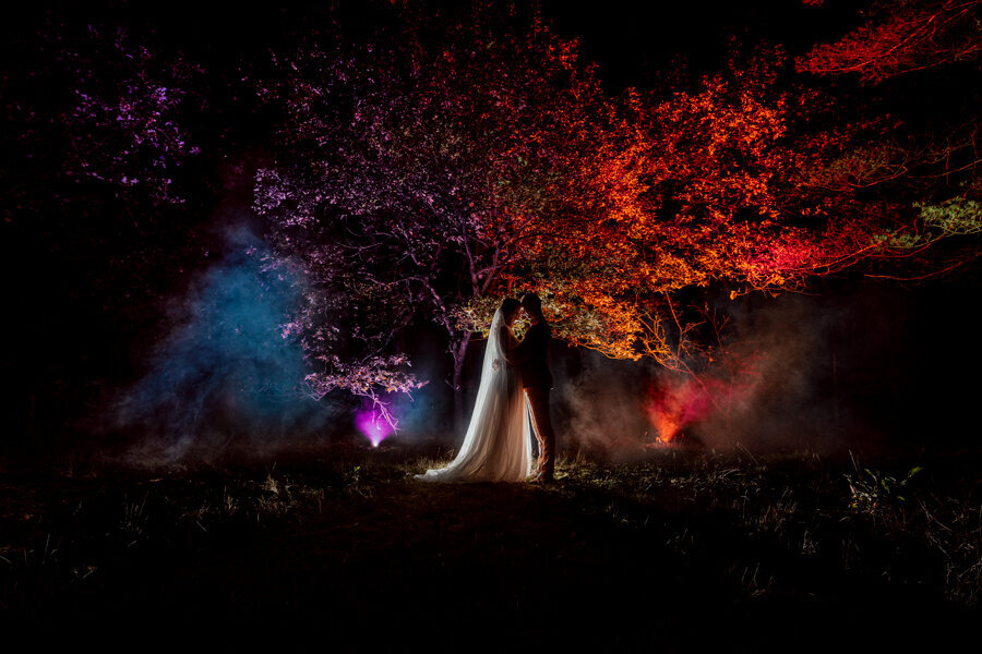 Jolamulderfotografie-trouwfotograaftwente-trouwfotograaf-bruidsfotografietwente-trouweninhetbuitenland-3-2