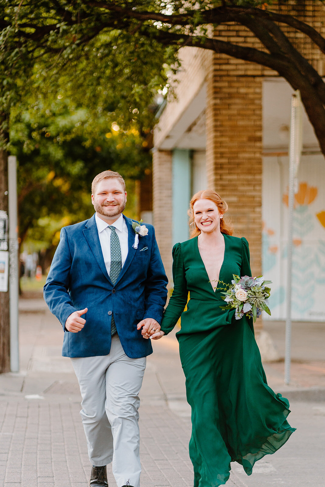 bishop-arts-dallas-elopement-183