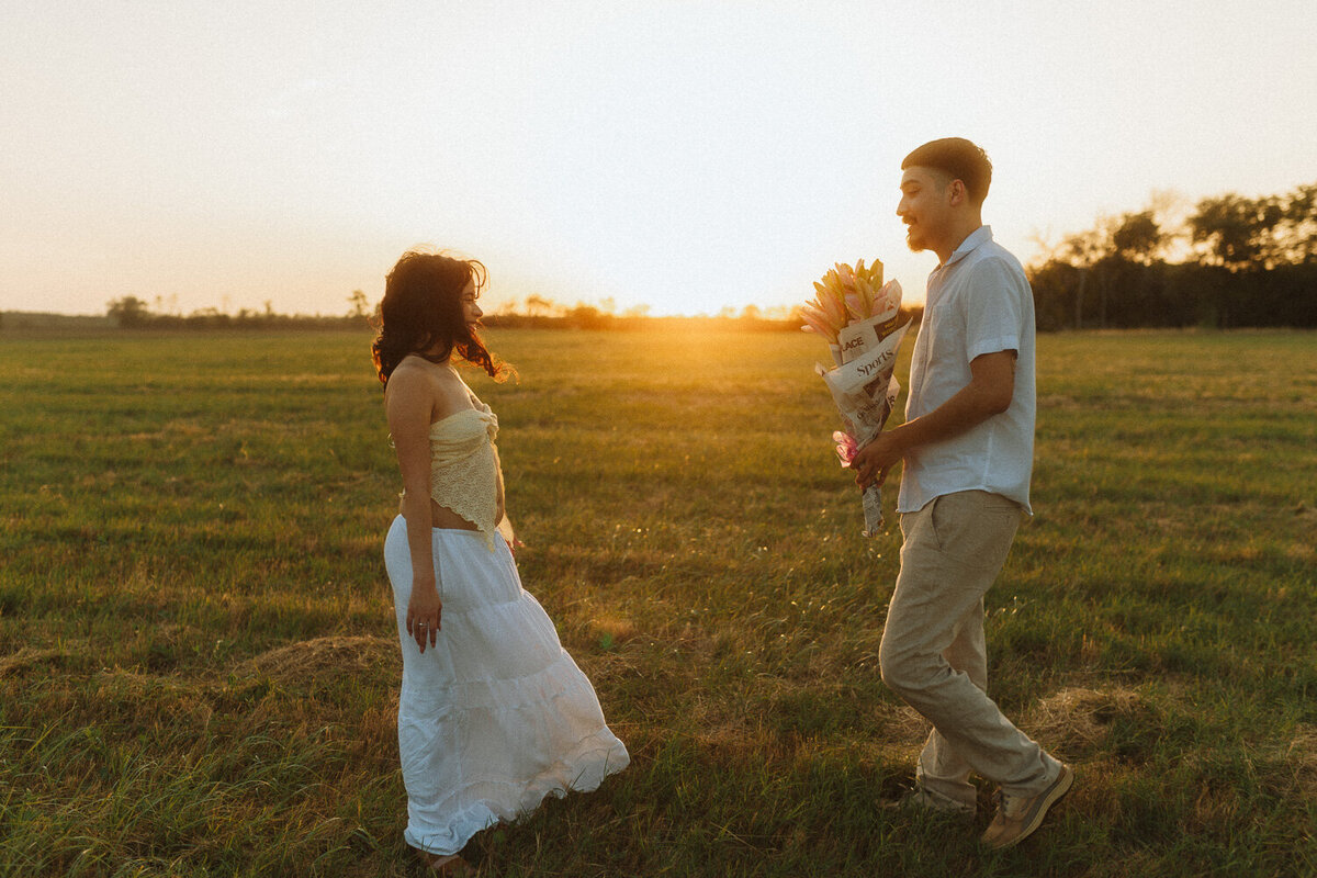 texas-golden-hour-couple-shoot-33