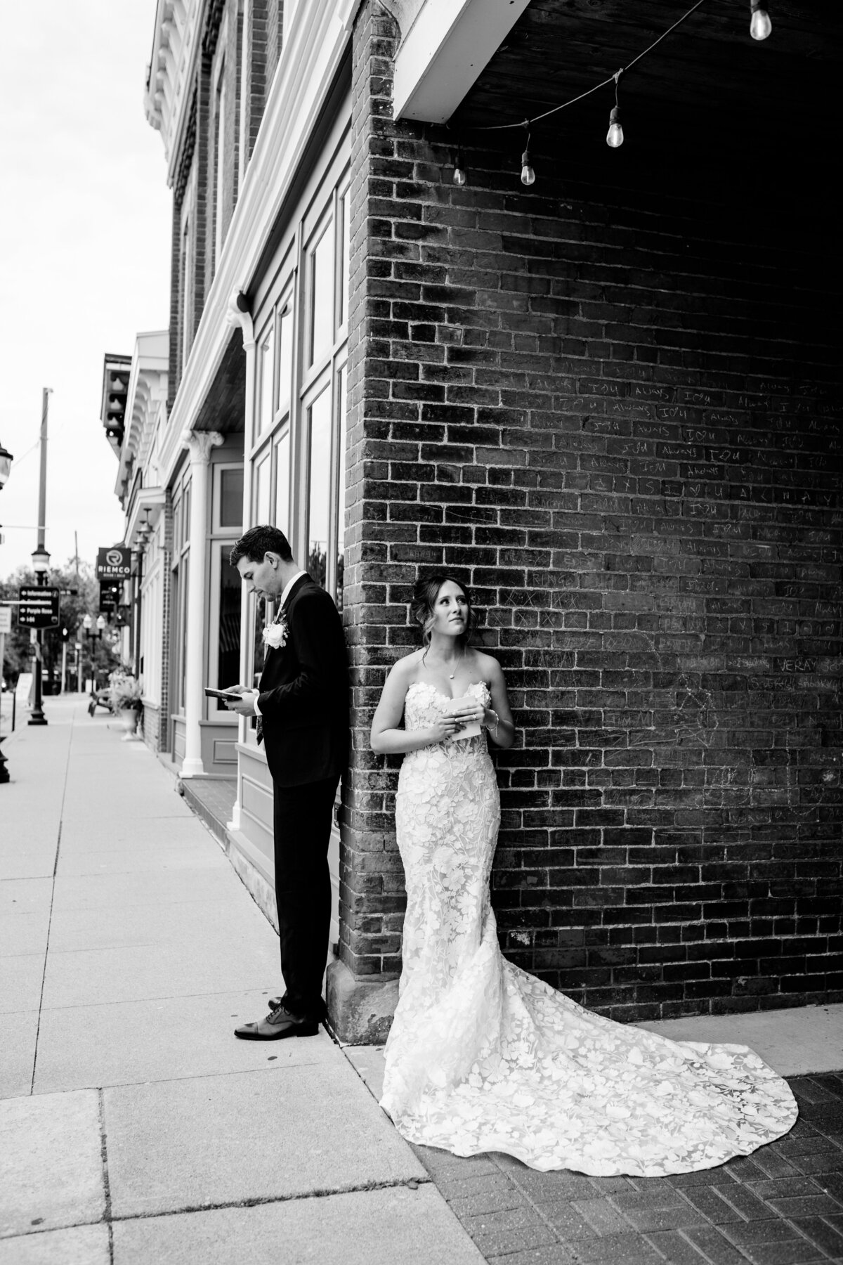 Lillie Mae Photo - Katie & John - Sneaks-35