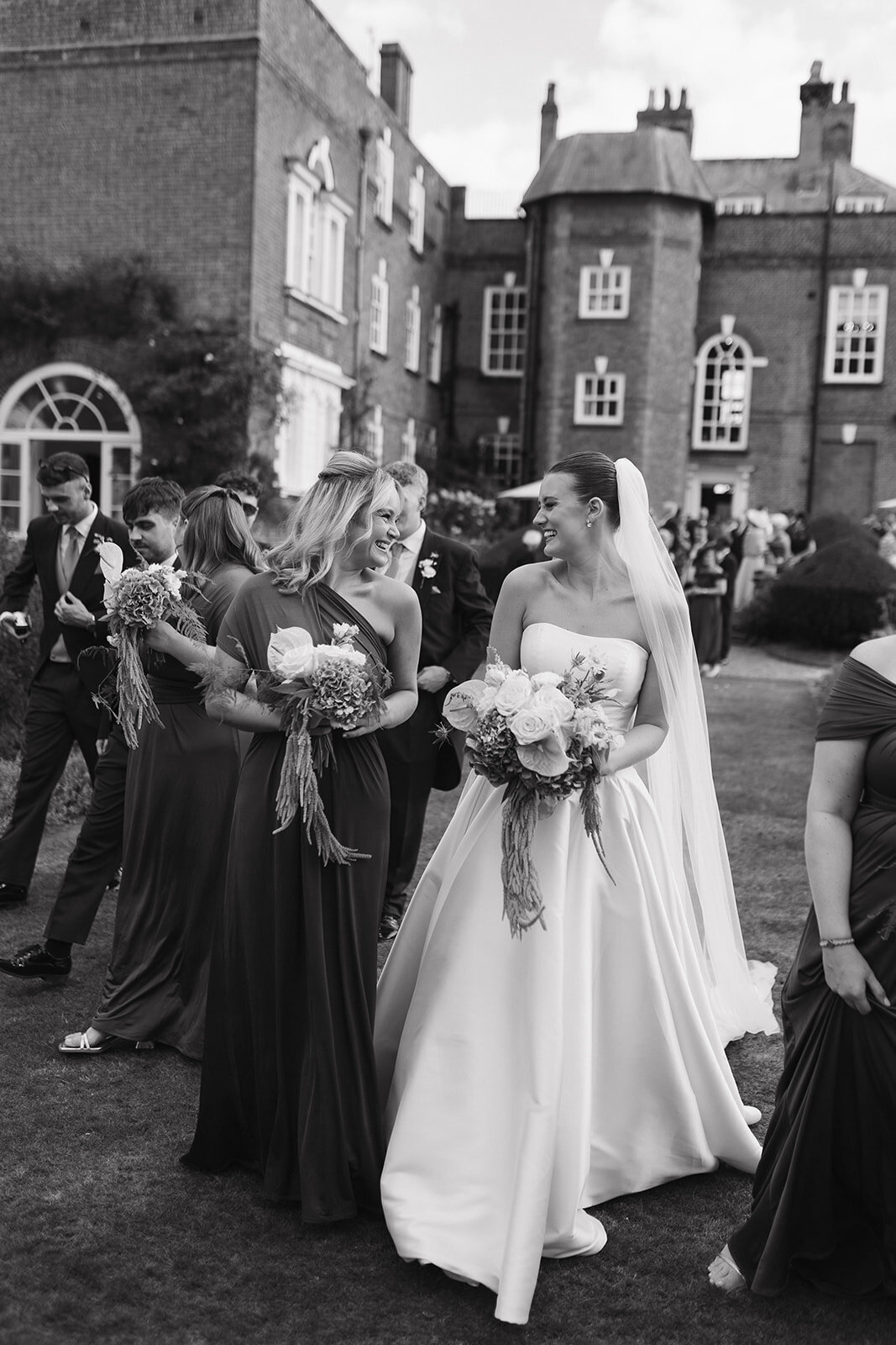 ar-iscoyd-park-sneak-peek-wedding-2699