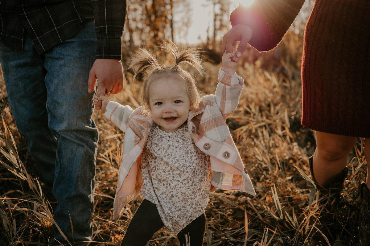 Family-Minis-Photographer-Fort McMurray