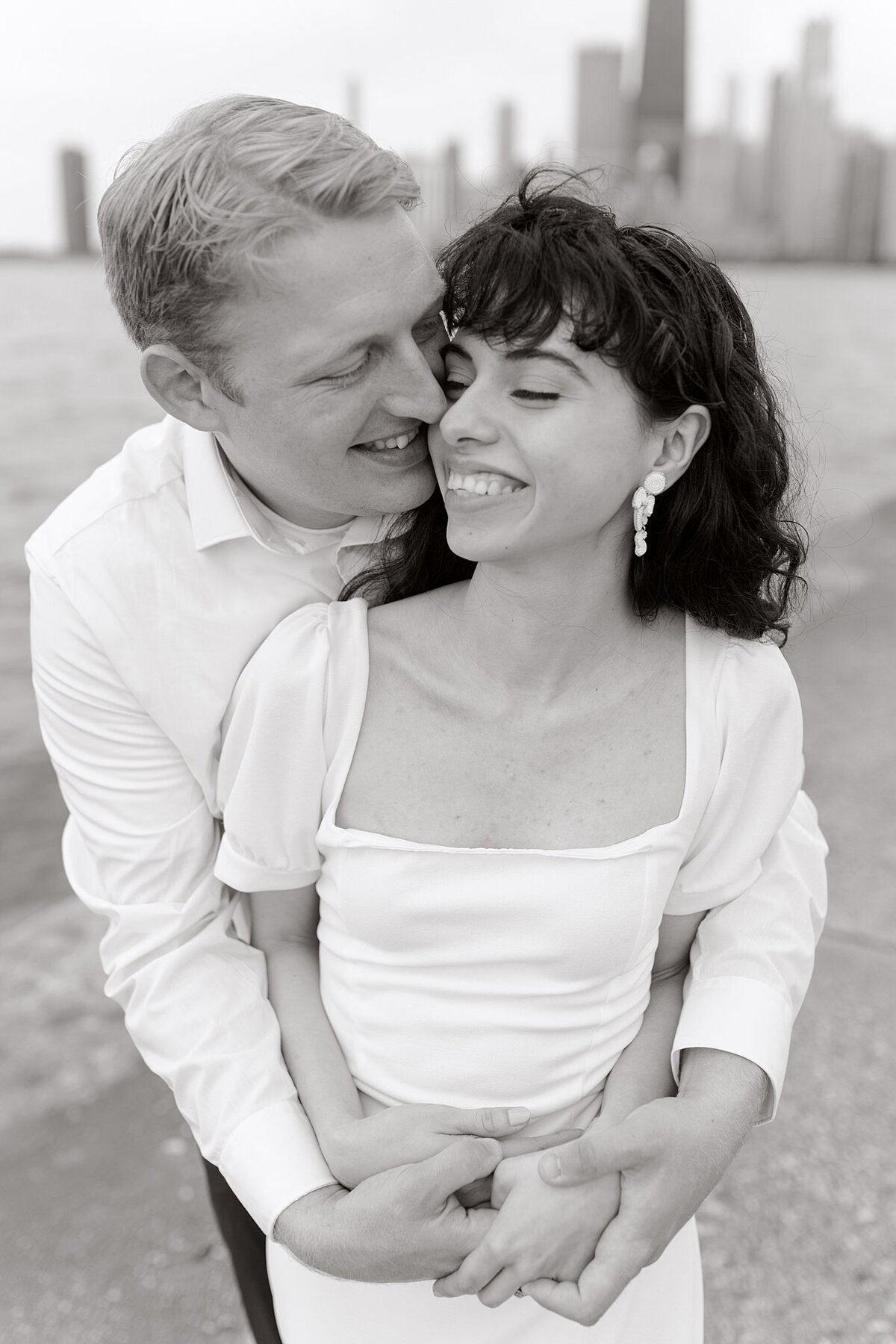 Loyola-Campus-Chicago-Engagement-Photos-By-Chicago-Catholic-Wedding-Photographer-_0005