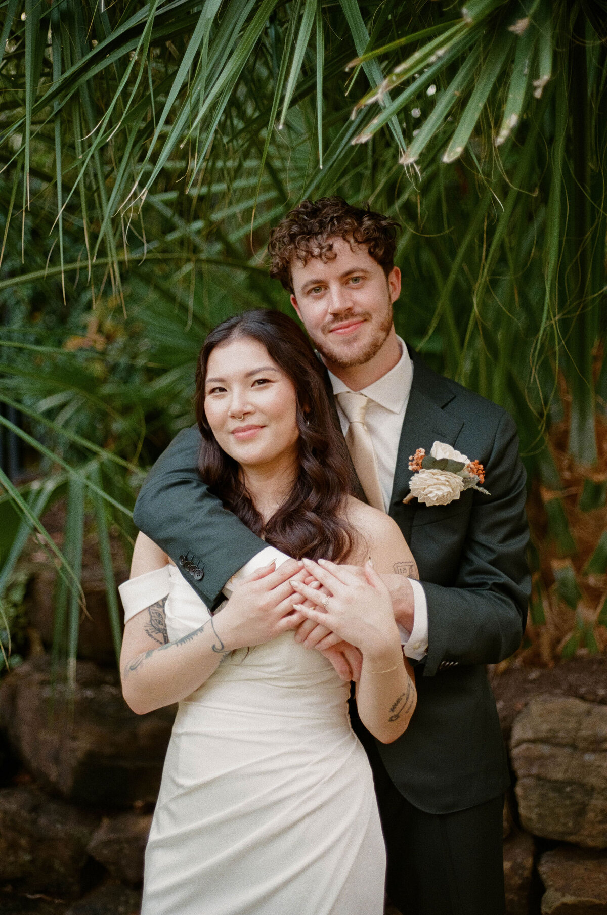 Lindsey&AlexWeddingPhotos_Film_AustinWeddingPhotographer_HereafterFilms_-77