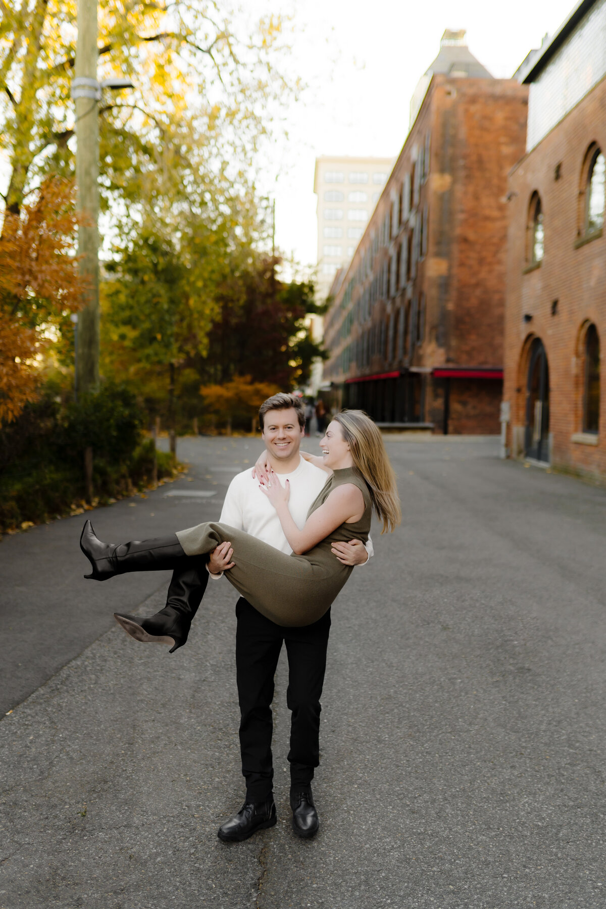 Brooklyn Bridge Engagement Photos 61