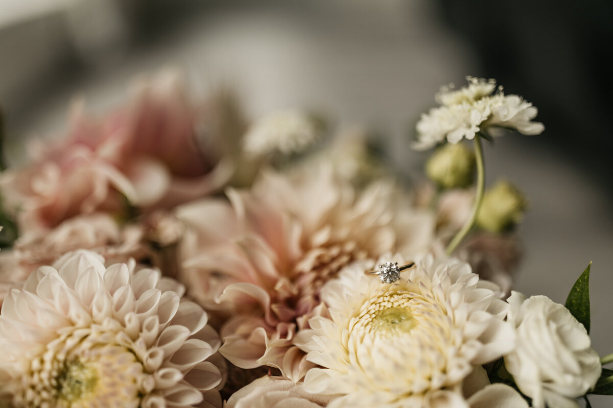 bridal-bouquet-blush