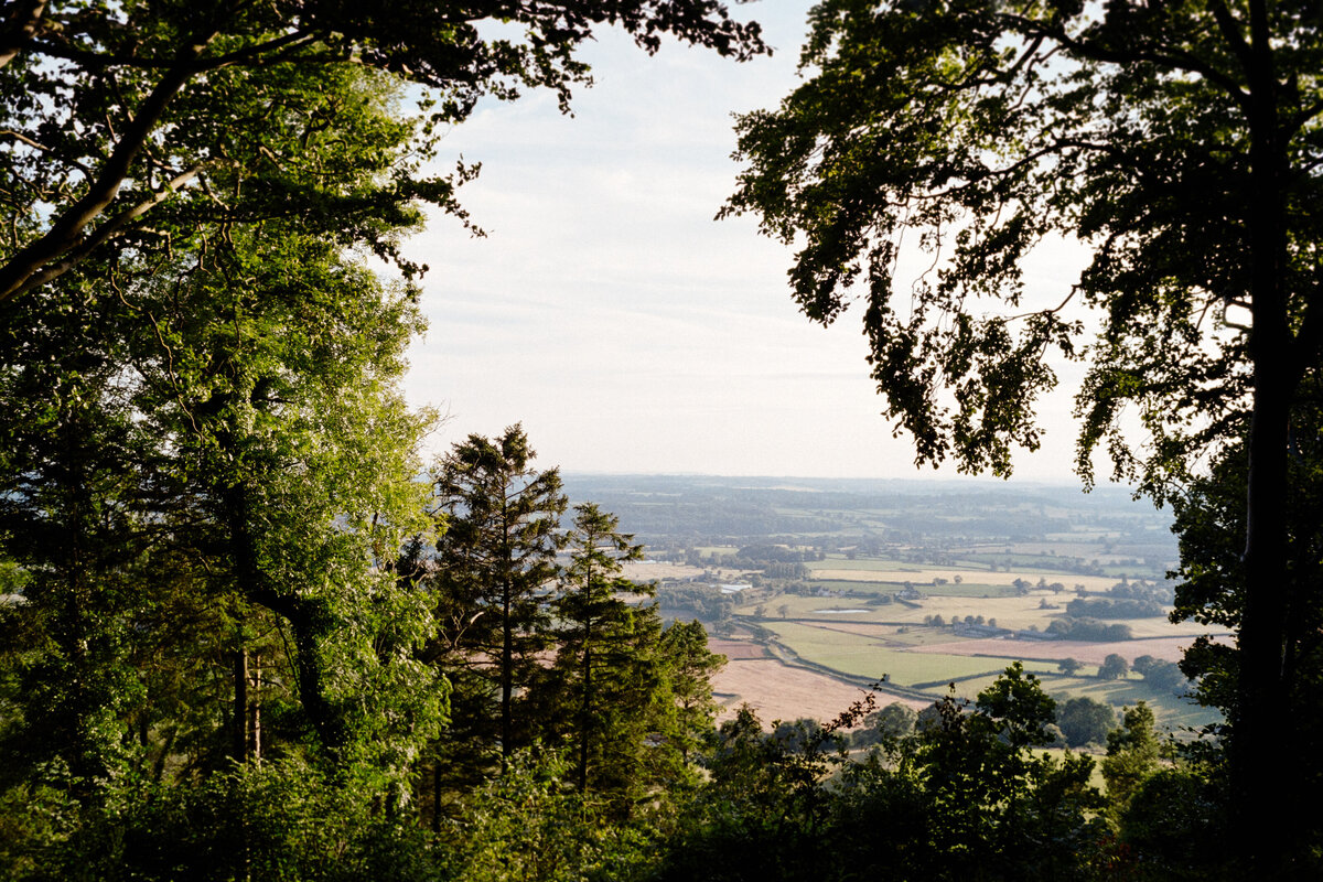 Exploring the Cotswolds Way on 35mm film