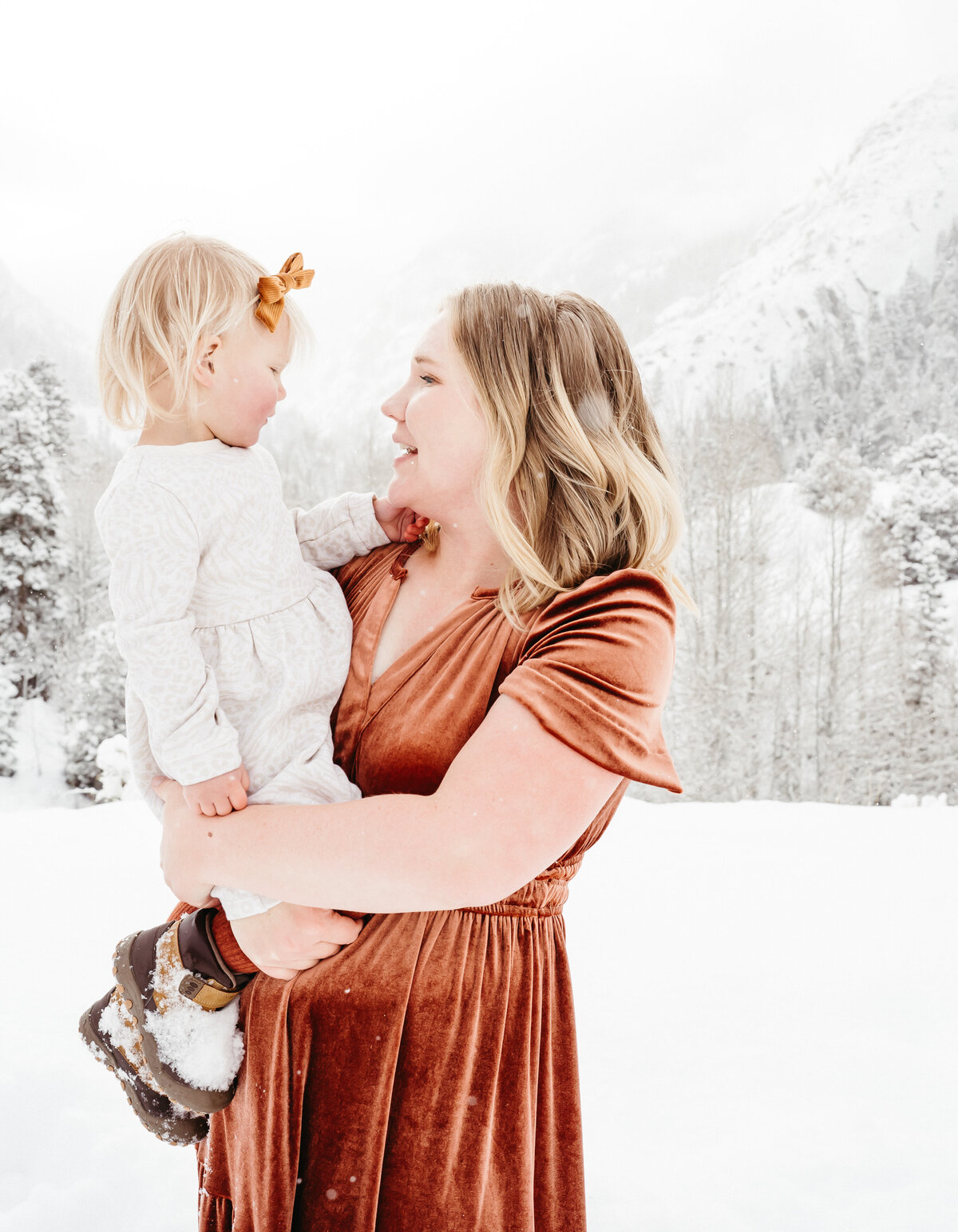 Sam-Murch-Photography-Ouray-Colorado-Winter-Family-Photography-100