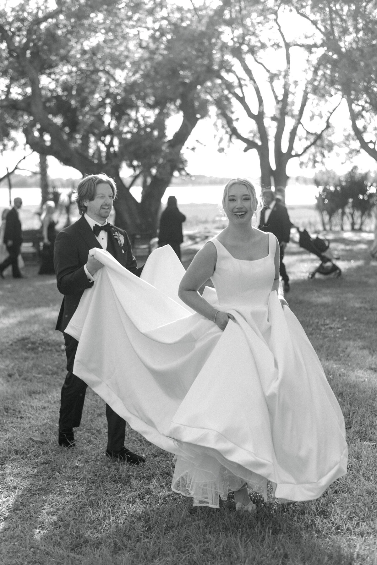 Springtime Lowndes Grove Wedding in Charleston (39)