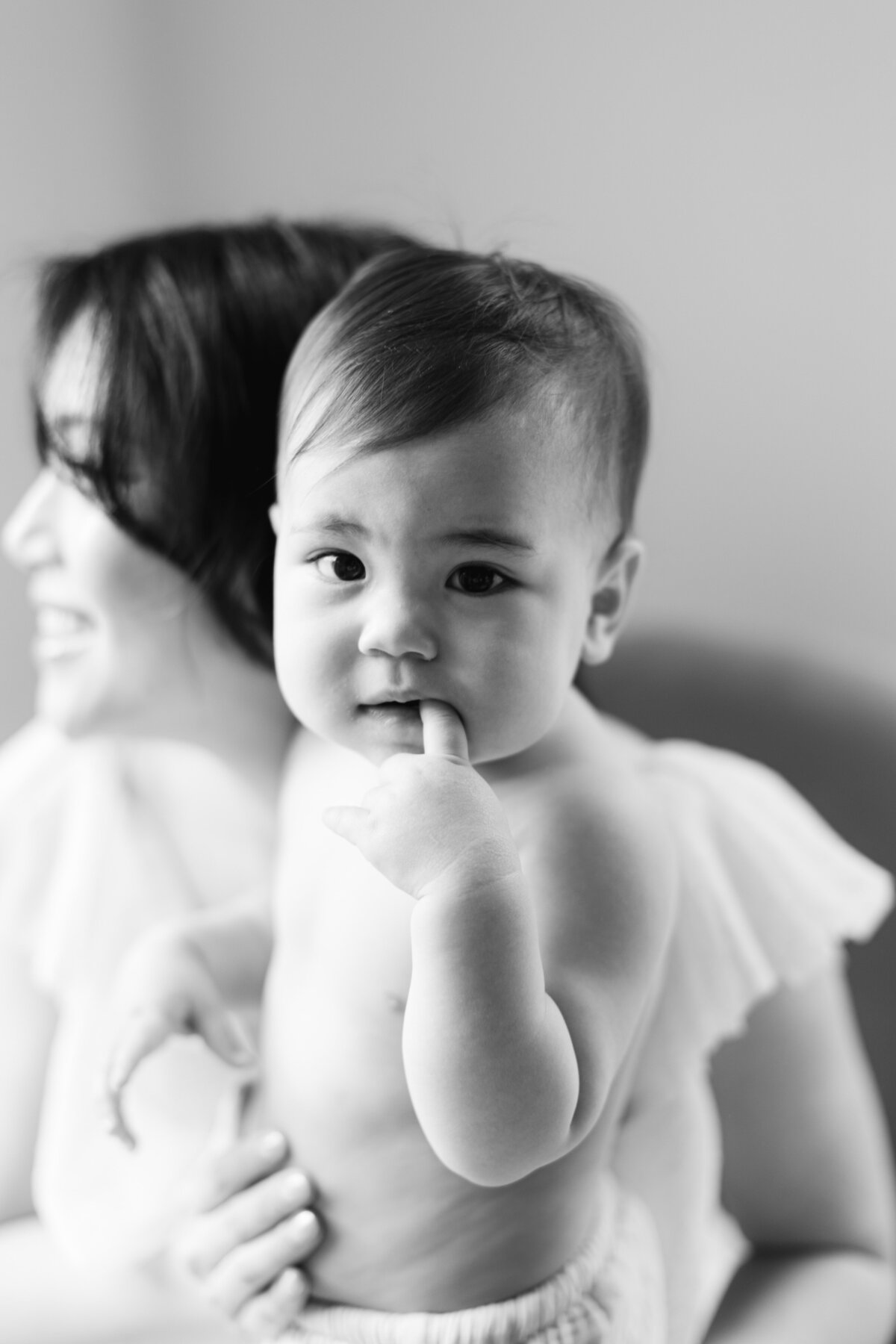 Philadelphia baby milestone portraits - 5