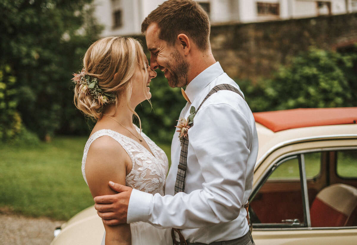 Fotograf-Hochzeit-Freiburg-Brautpaarbilder-Ideen-authentisch-heiraten-in-Freiburg-Hochzeitsfotografie-24