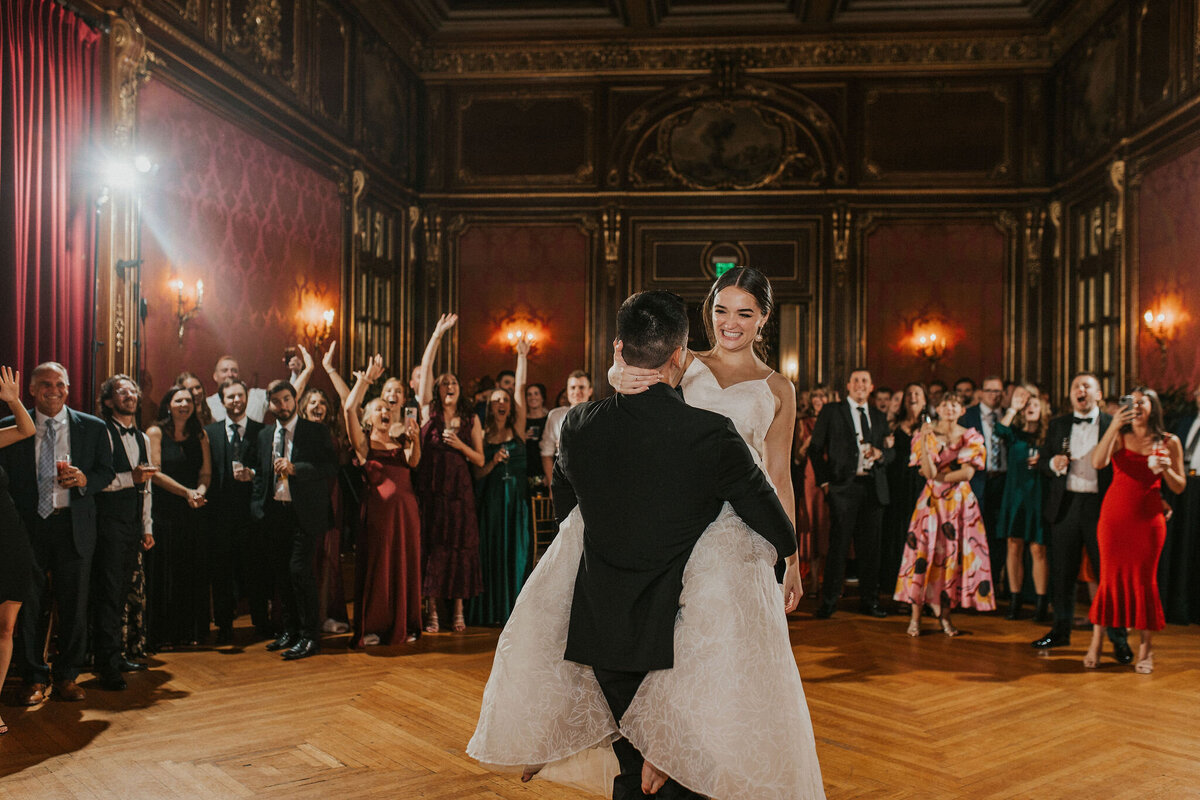 WELLING-FLORES.Wedding.EngineersClub-rcptn-206
