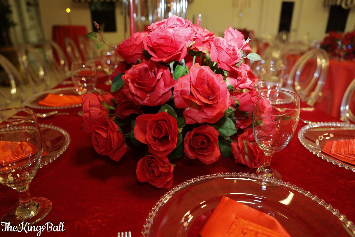 the-kings-ball-vip-reserved-roses