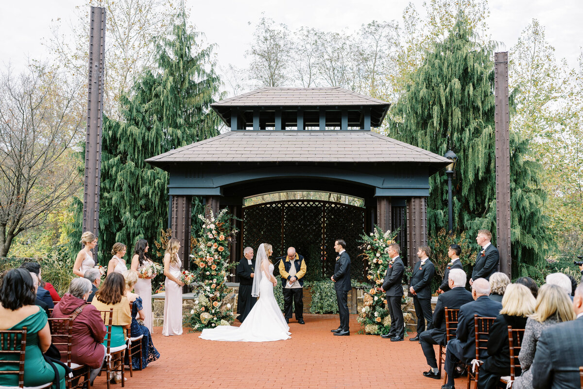 Phoenixville-Foundry-Romantic-Fall-Wedding-Photographer-Ceremony-Photos_100